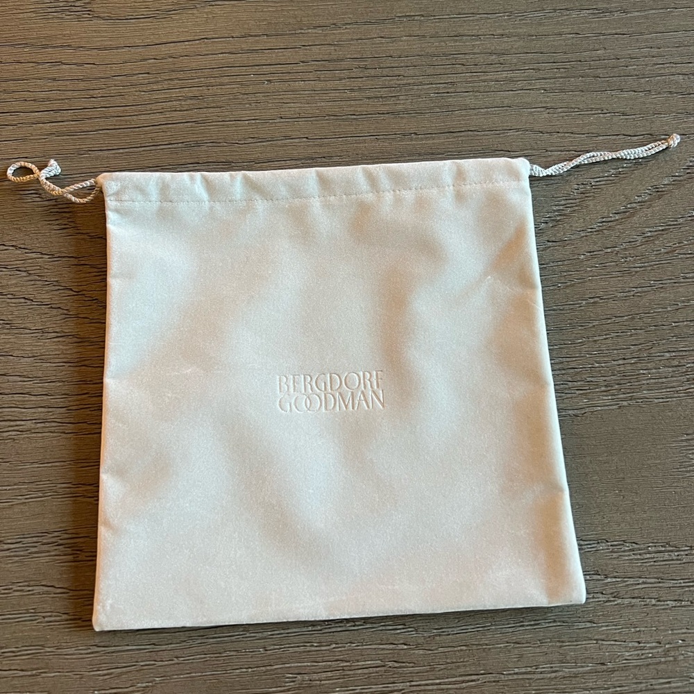 Bergdorf Goodman Gray Velvet Dust Bag / Pouch